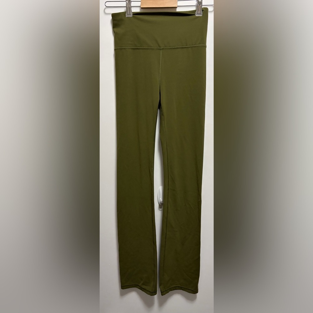 Athleta Elation Straight Leg Pants Green Womens Size Small Tall
